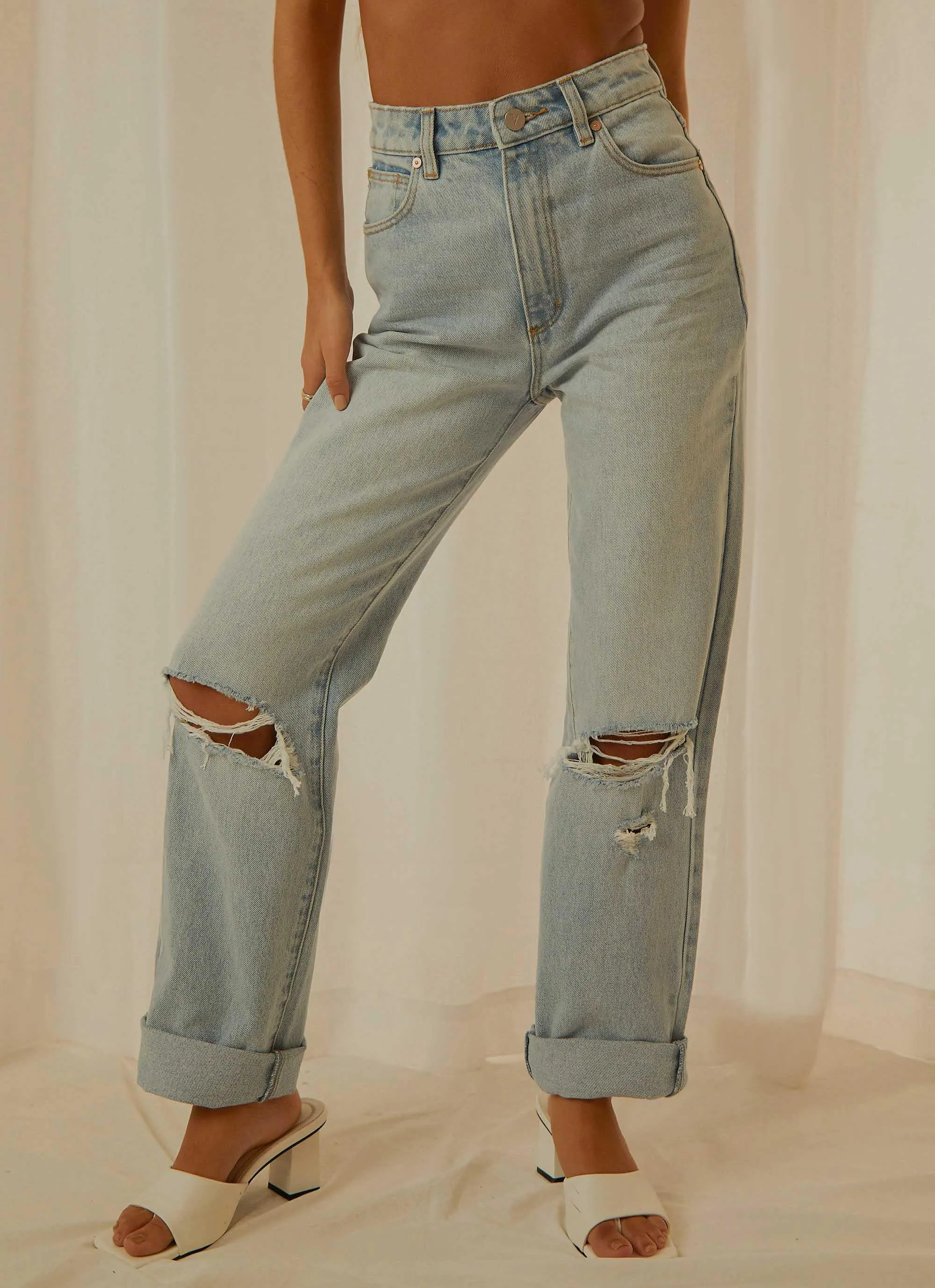 A 94 High Straight Jean - Deanna Organic