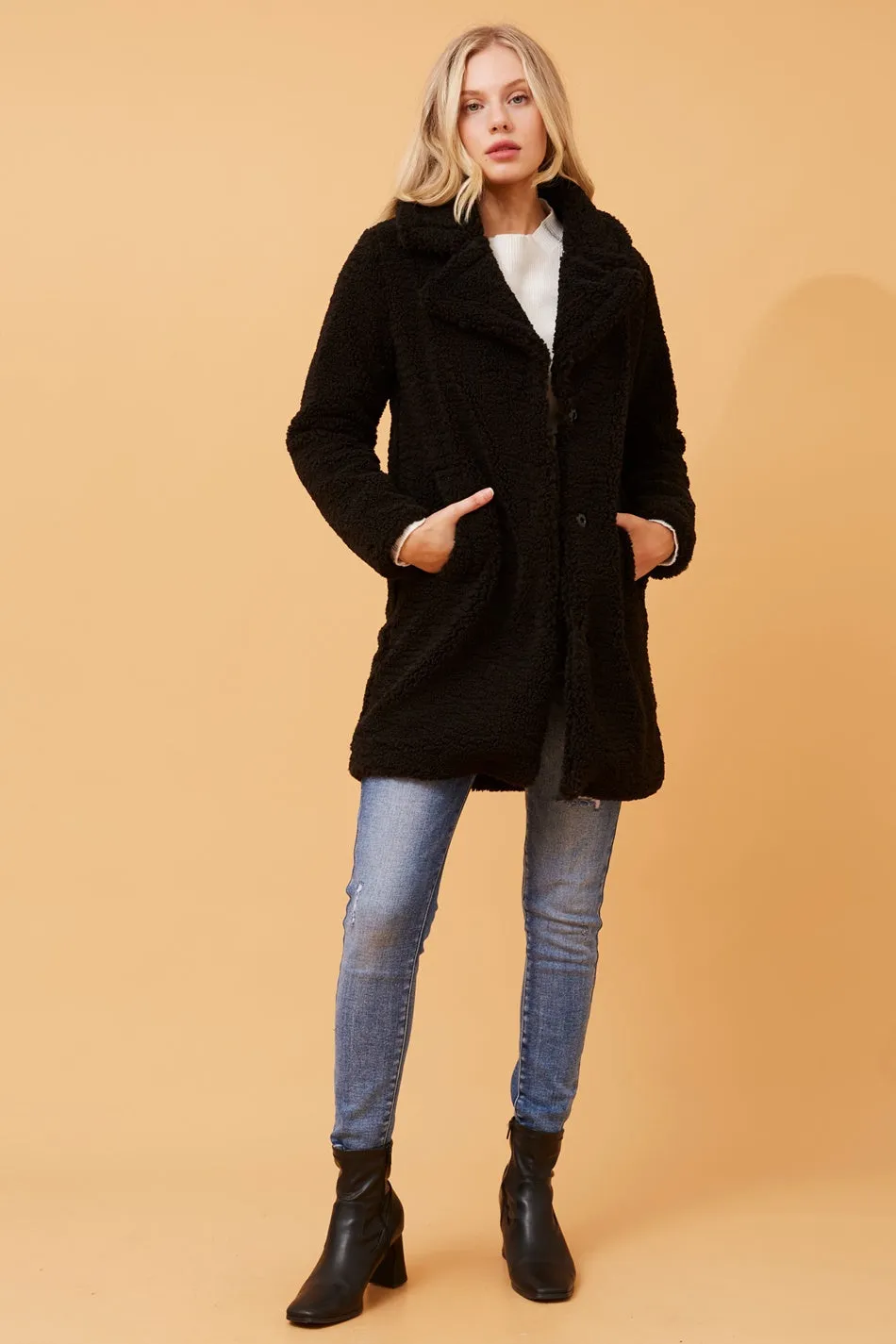 DONELLA TEDDY FAUX FUR COAT