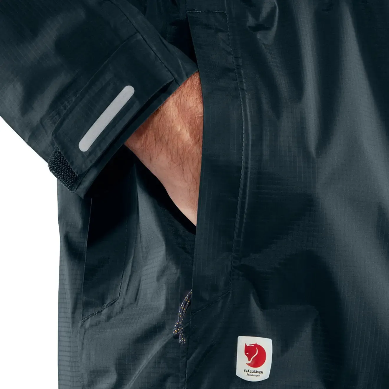 Fjallraven High Coast Hydratic Jacket Navy