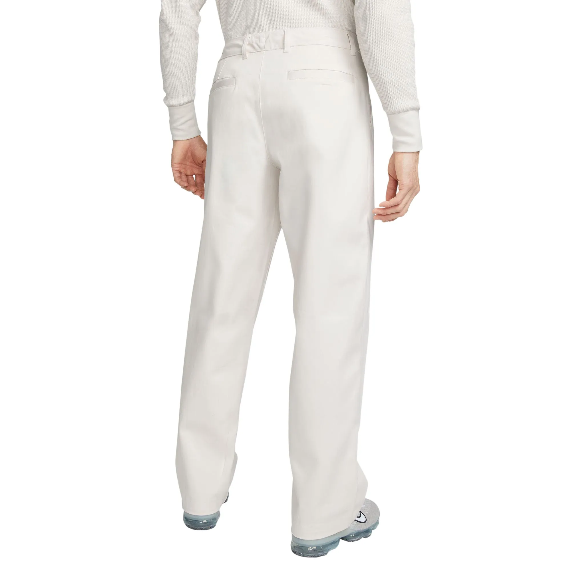 Sure! Here’s an optimized title for the product:

Nike Life El Chino Pants - Mens White Casual Trousers FD0405-030

This title includes appropriate modifiers to enhance the products appeal and searchability.