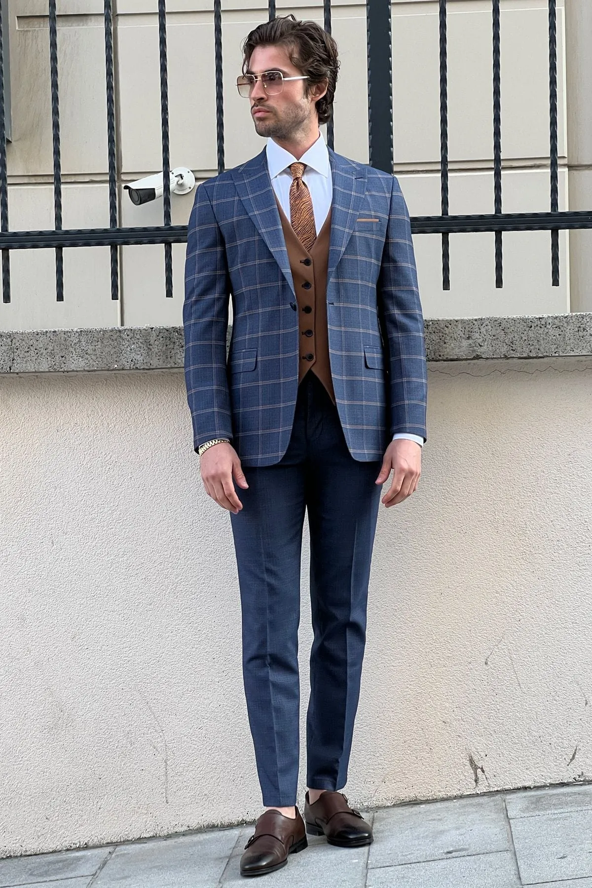 Slim-Fit Plaid Navy blue Wool Combination Suit