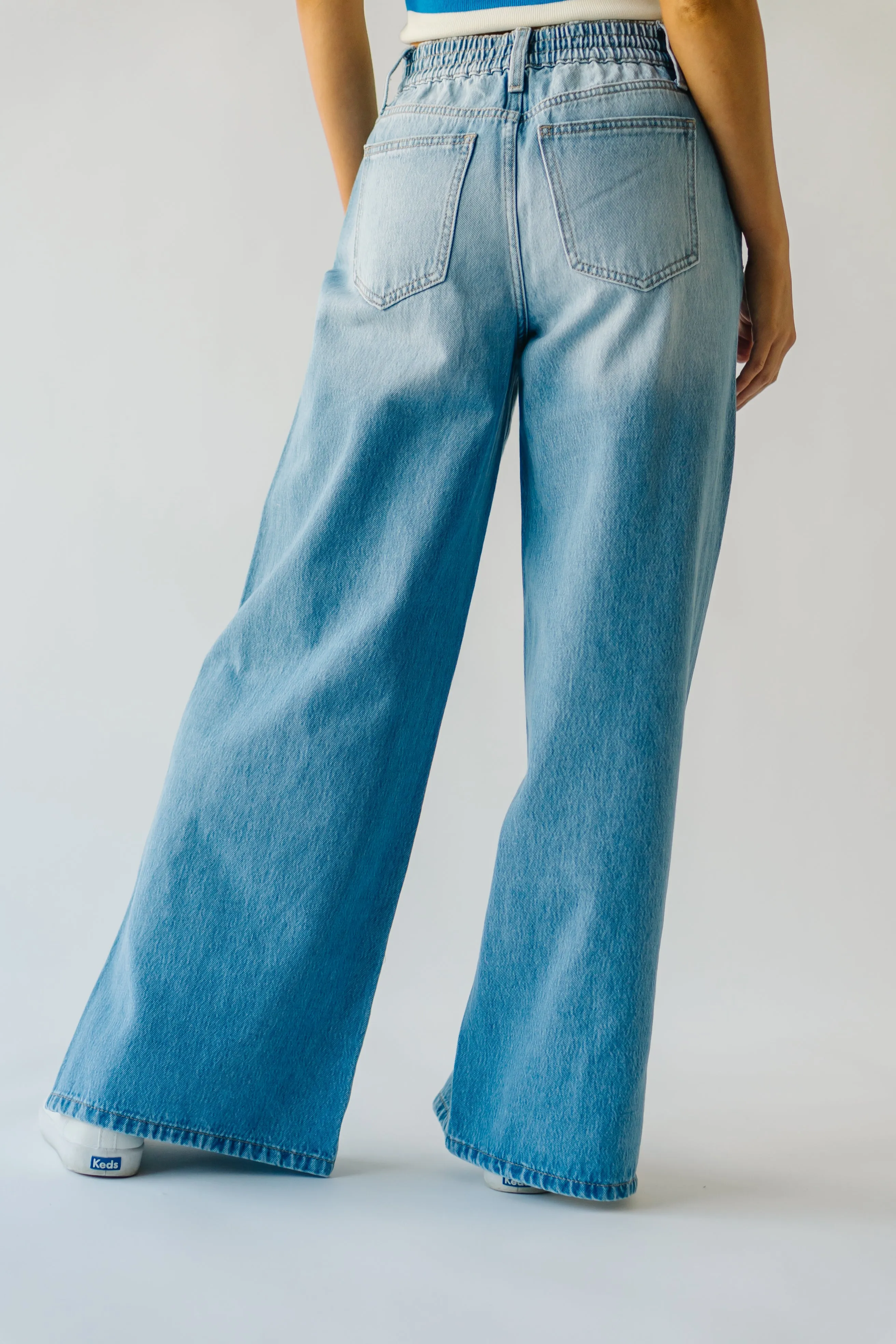 The Phineas High Rise Wide Leg Jean in Medium Blue